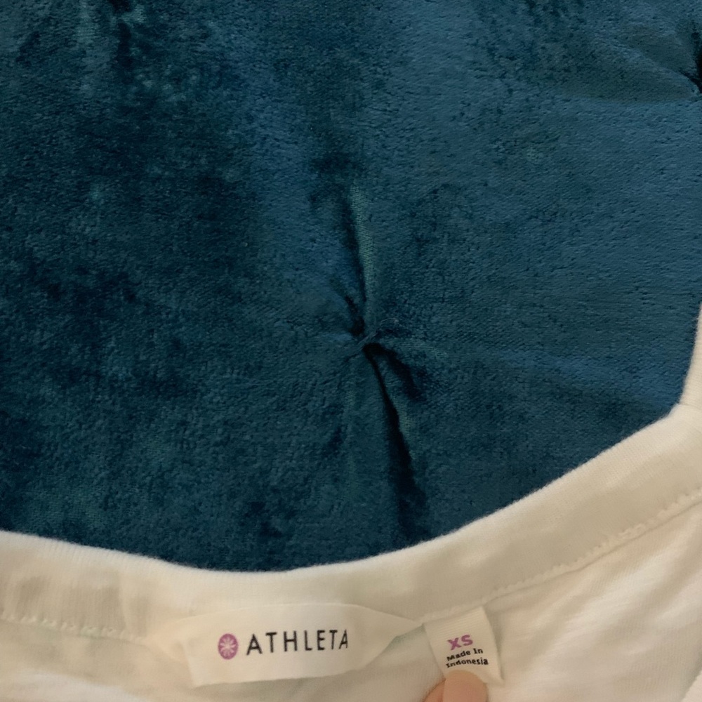 XS Athleta Tanktop - Picture 3 of 3